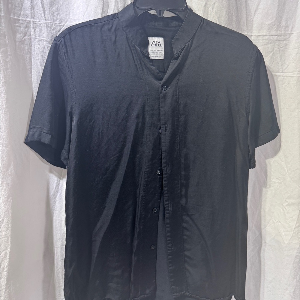 Zara Men's Black Shirt